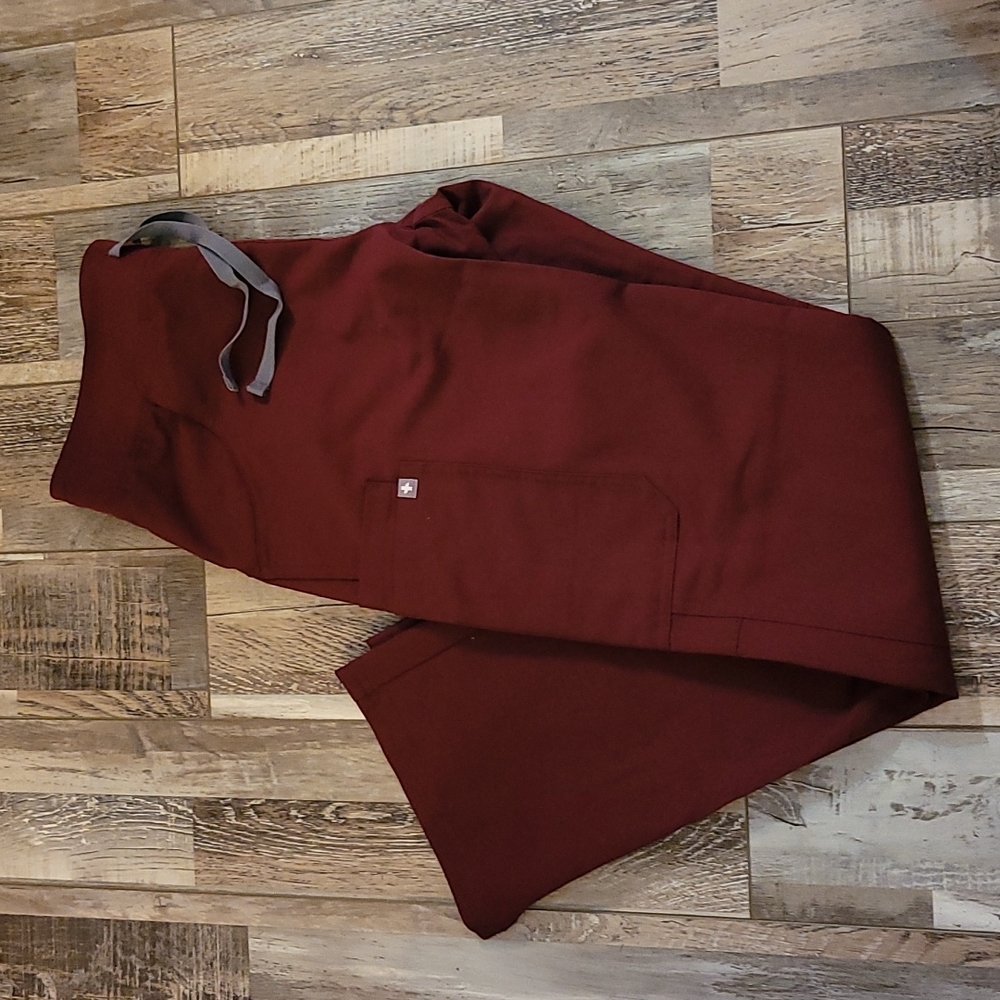 Figs scrubs pants